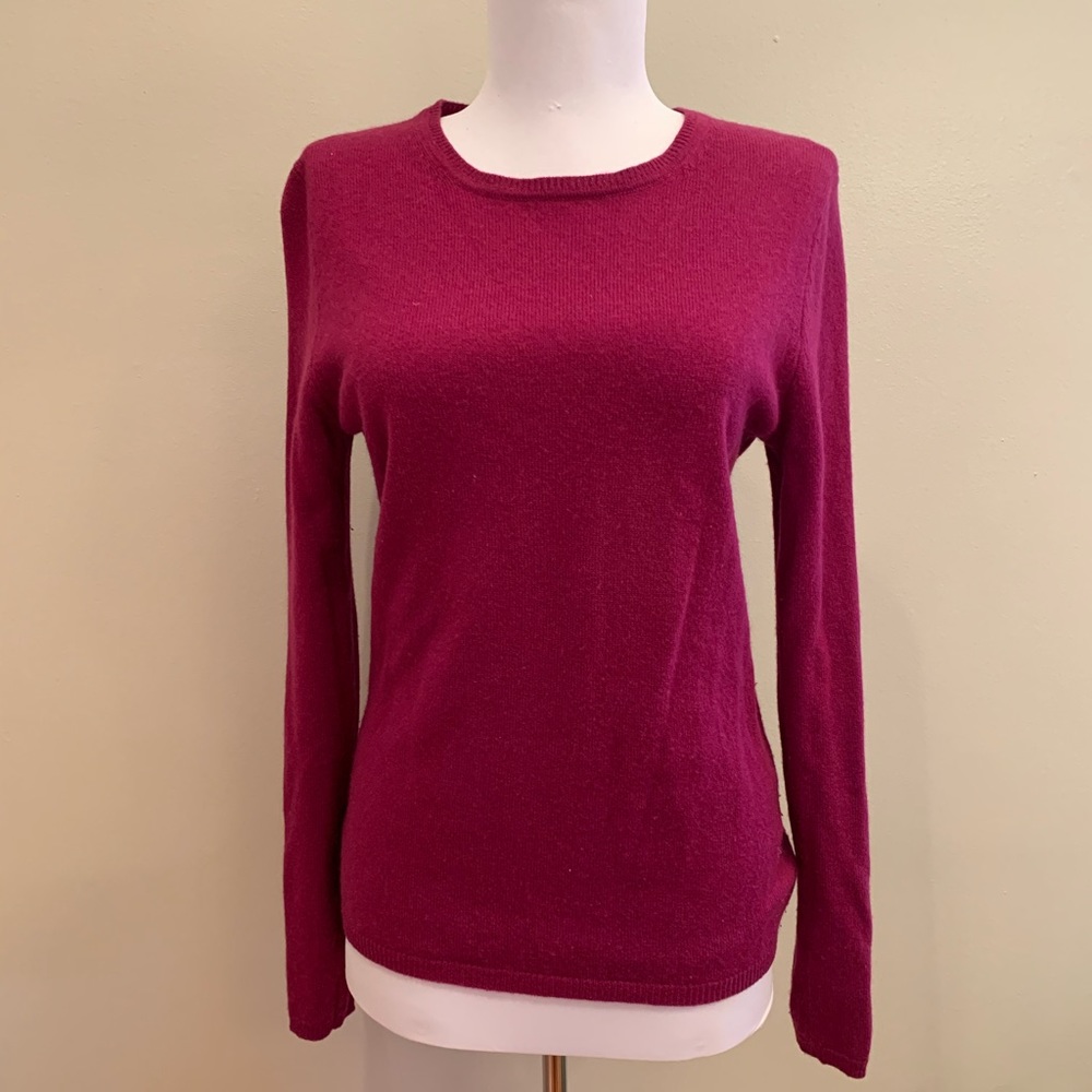 LXRI Cashmere Magenta Scoop Neck Sweater